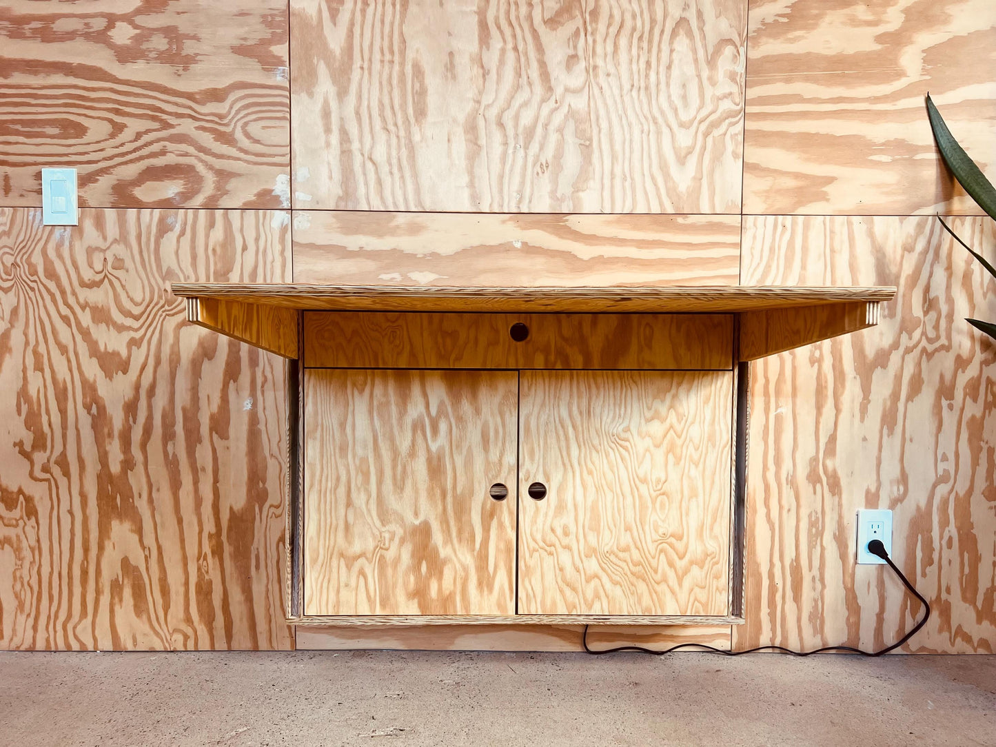 Folden Wall desk custom color