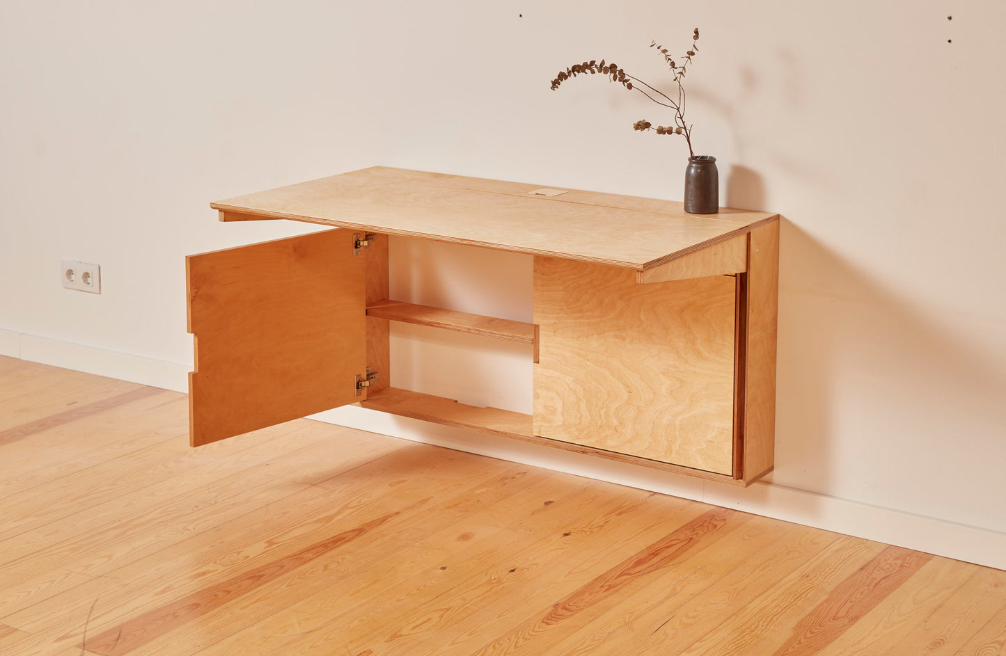 Folden Wall desk natural