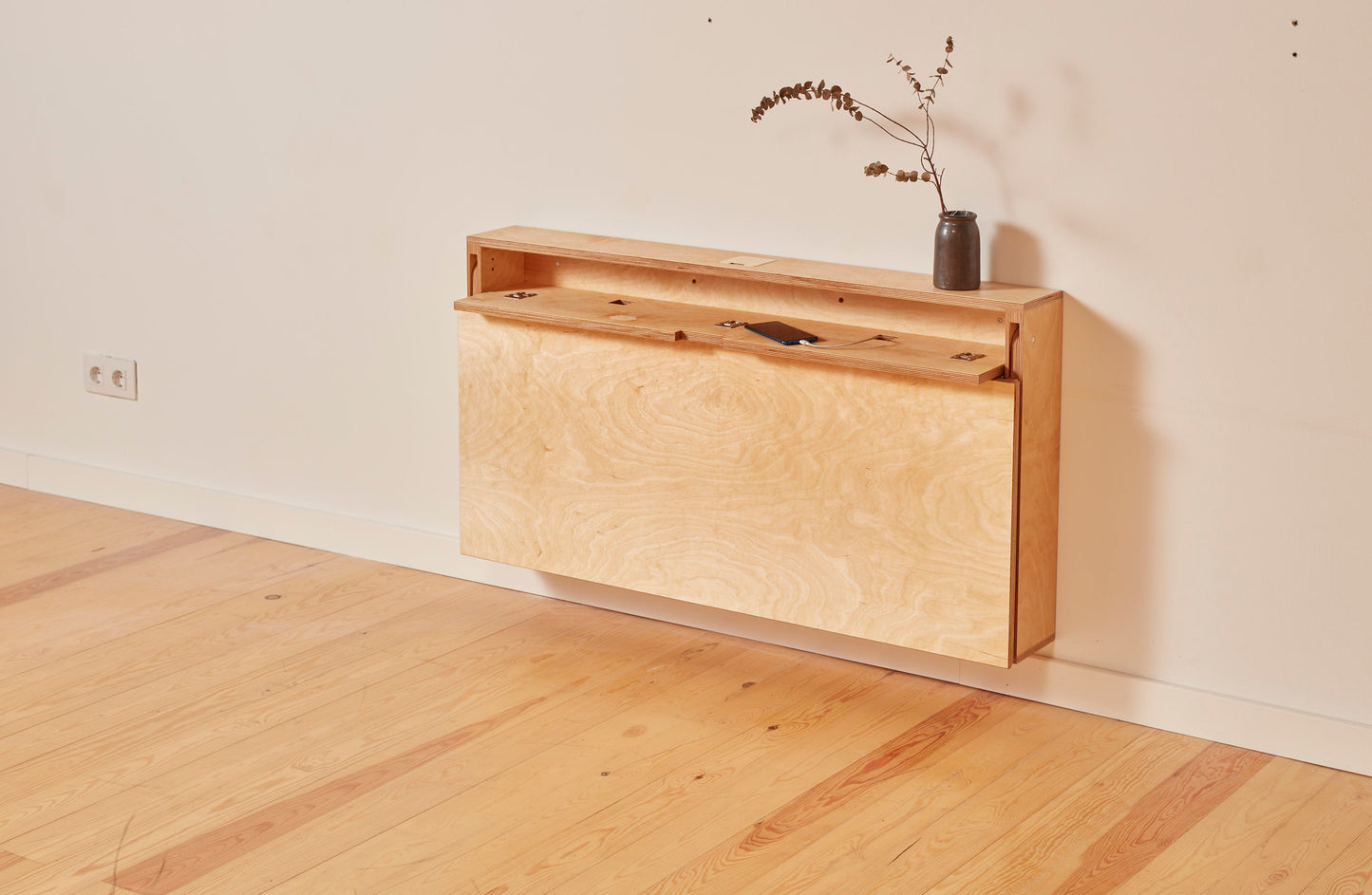 Folden Wall desk natural